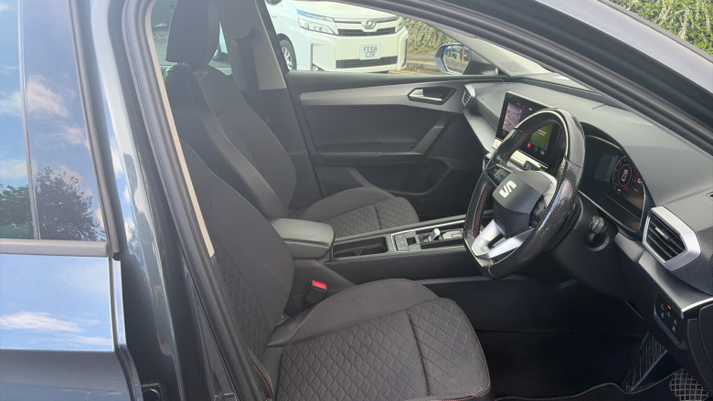 SEAT Leon 1.0 eTSI FR 5dr DSG Petrol Hatchback